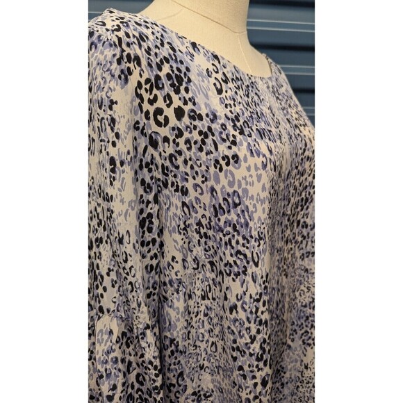 Tyler Boe Silk Leopard Animal Print Back Button‎ Long Sleeve Top Large - Picture 4 of 10
